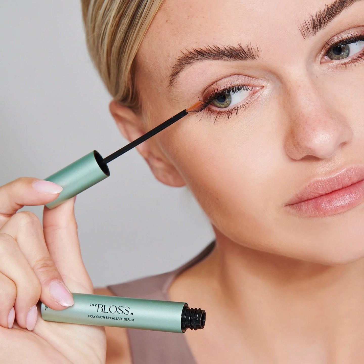 Holy Grow Lash Serum (3ml)