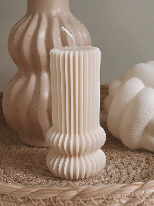 Ribbed Lantern Pillar